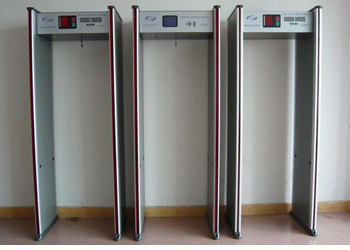 �����O��